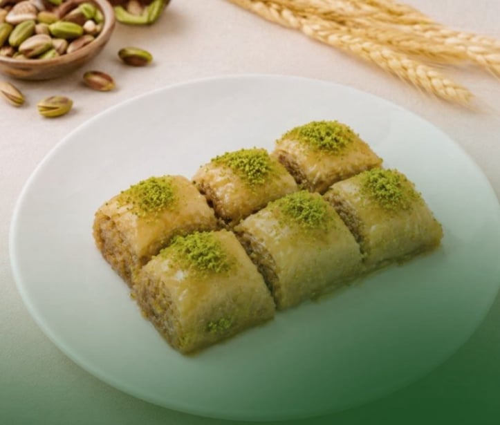 GÜLNARE Baklava